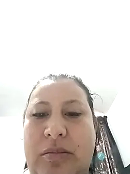 Snapshot of SexyandnaughtyLatinos chatting on 01.17.26 SexyandnaughtyLatinos online show from 01.17.26