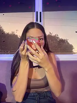 Snapshot of EmmaJhoons chatting on 03.01.26 EmmaJhoons online show from 03.01.26