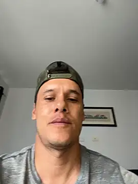 Snapshot of Rainer_G chatting on 03.18.26 Rainer G online show from 03.18.26