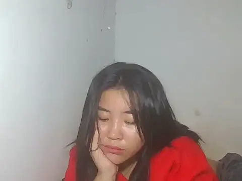 Zyeiii online show from 07.12.26