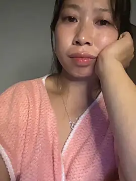 Snapshot of Mayly_lucky2 chatting on 06.17.26 Mayly lucky2 online show from 06.17.26