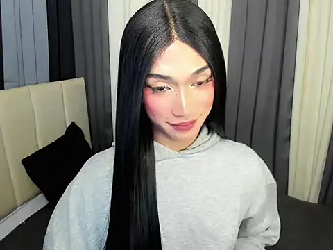 FyangFoxx online show from 05.06.26