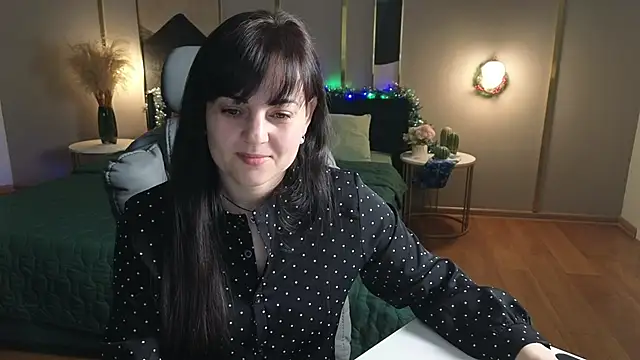  SilkyShadow  online show from 01.16.26