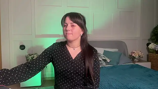  SilkyShadow  online show from 04.06.26