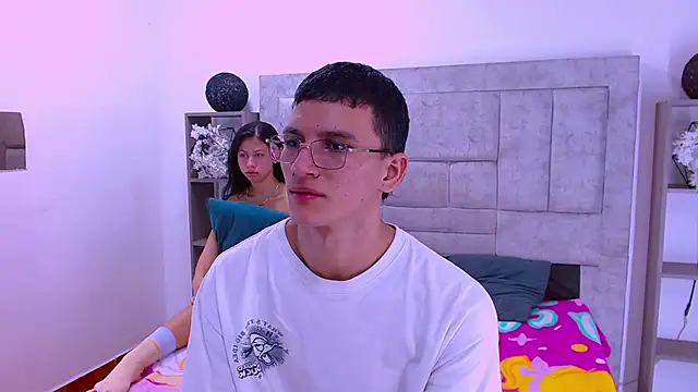 Sophi and Jack online show from 02.18.26