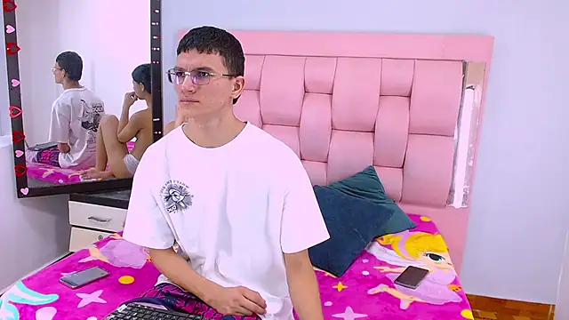 Sophi and Jack online show from 02.18.26