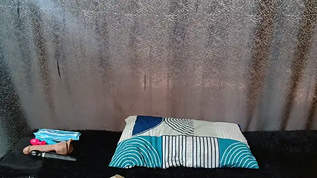 Amanda April online show from 03.10.26