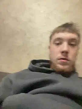 Snapshot of Dildogang chatting on 02.08.26 Dildogang online show from 02.08.26