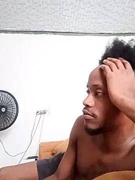 Snapshot of Winterslender chatting on 02.20.26 Winterslender online show from 02.20.26