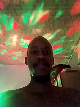 Snapshot of Winterslender chatting on 02.22.26 Winterslender online show from 02.22.26