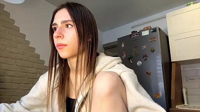 Snapshot of ElsieKuhlmann chatting on 02.03.26 ElsieKuhlmann online show from 02.03.26