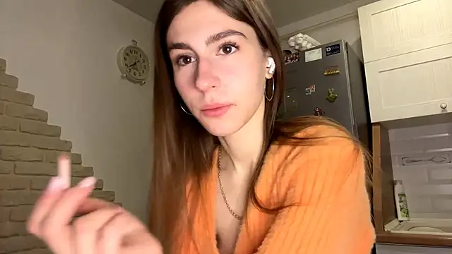 Snapshot of ElsieKuhlmann chatting on 02.12.26 ElsieKuhlmann online show from 02.12.26