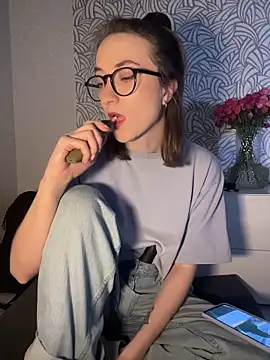 Persephone Kore online show from 02.06.26