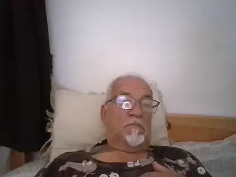 Snapshot of Patyman chatting on 06.17.26 Patyman online show from 06.17.26