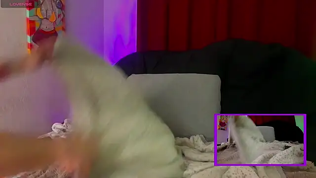 Snapshot of MickeyMoans444 chatting on 02.20.26 MickeyMoans444 online show from 02.20.26