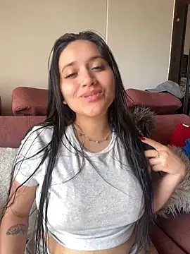 Veronica Wins  online show from 02.20.26