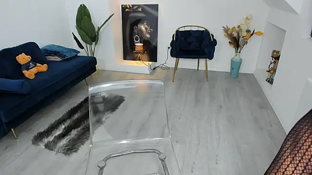 Snapshot of CrazyDollxx chatting on 02.25.26 CrazyDollxx online show from 02.25.26