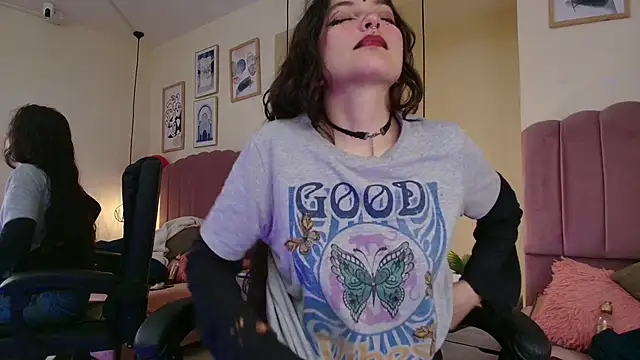 Snapshot of Hanabie_ chatting on 03.01.26 Hanabie online show from 03.01.26