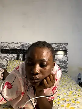 Snapshot of Zarayanga chatting on 06.20.26 Zarayanga online show from 06.20.26