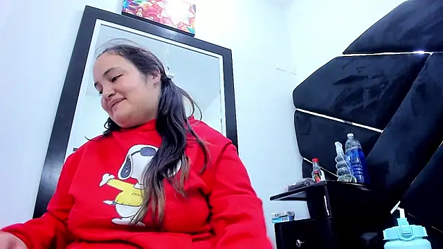 MiaRouss69 online show from 05.10.26