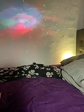 Snapshot of R4quell chatting on 01.11.26 R4quell online show from 01.11.26