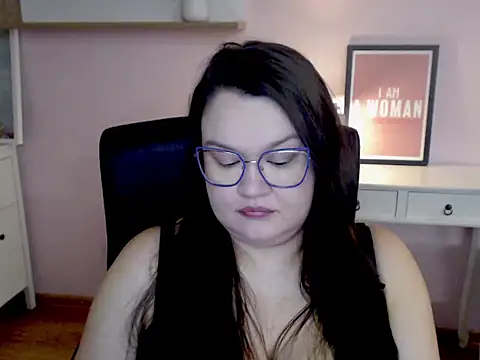 HollyDanceSoul online show from 03.04.26