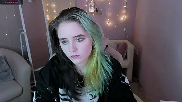 Snapshot of RubyMyst chatting on 02.26.26 RubyMyst online show from 02.26.26