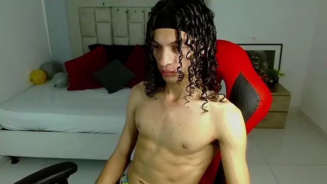 Snapshot of Axel_fox77 chatting on 01.13.26 Axel fox77 online show from 01.13.26