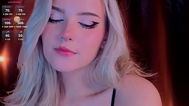 ShyniAlice online show from 03.08.26