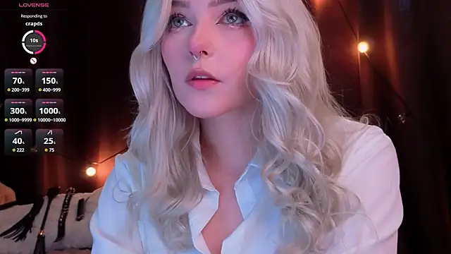 ShyniAlice online show from 03.18.26