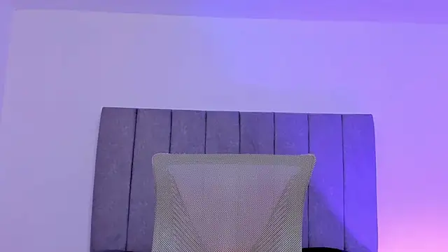 Adonys Lewis  online show from 05.31.26
