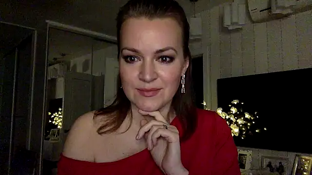 Ivoryne online show from 03.04.26