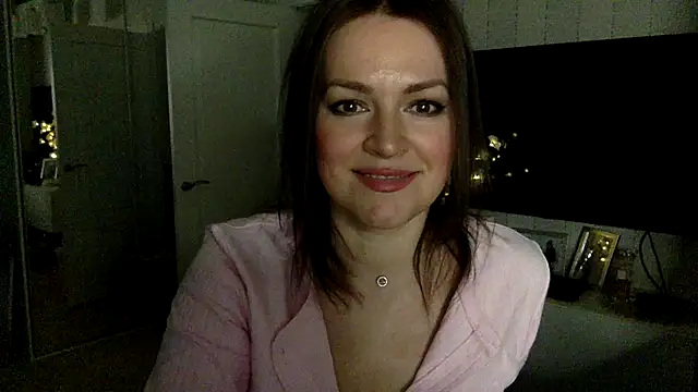 Ivoryne online show from 03.07.26