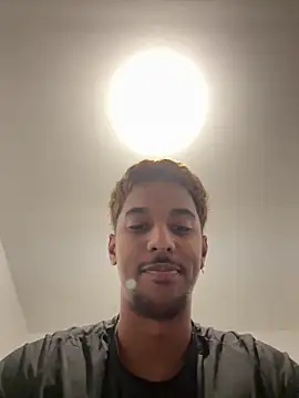 Axel black10 online show from 03.05.26