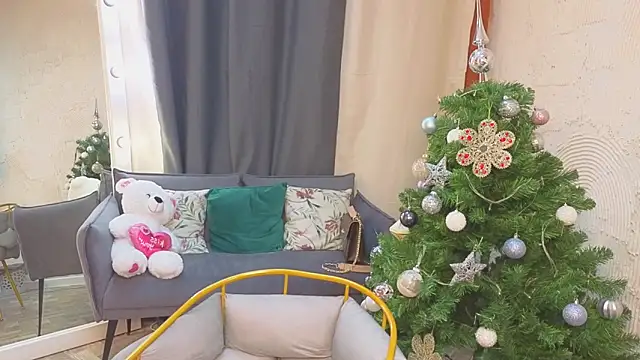 Snapshot of KitKatie chatting on 01.14.26 KitKatie online show from 01.14.26