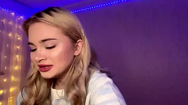 KariJarecke online show from 02.07.26