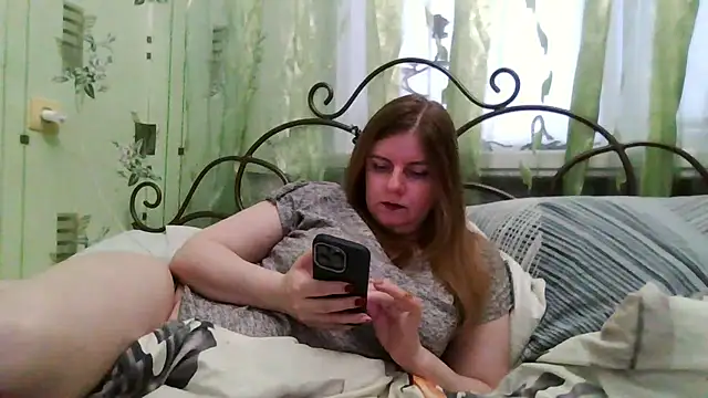 Snapshot of DarkRose0104 chatting on 01.15.26 DarkRose0104 online show from 01.15.26