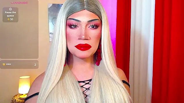 Snapshot of deliciousClaire chatting on 01.13.26 deliciousClaire online show from 01.13.26