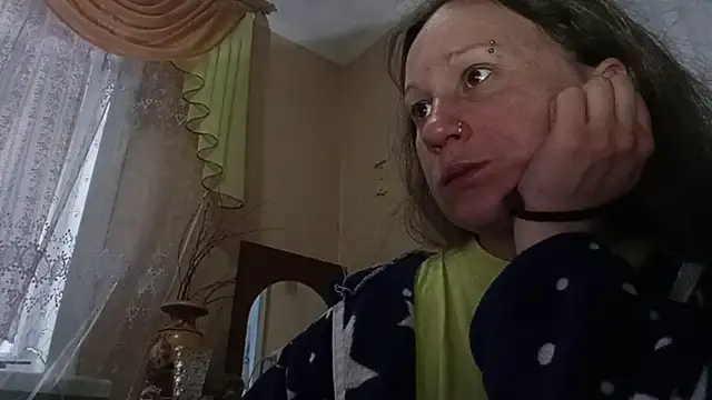 Snapshot of Norma_Wall chatting on 03.10.26 Norma Wall online show from 03.10.26