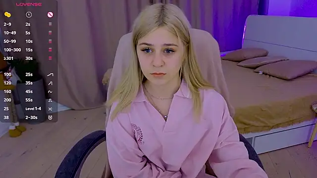 ApheliaStar online show from 03.04.26