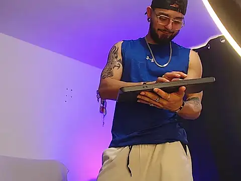 Axel Stton online show from 01.11.26