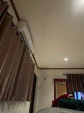 Snapshot of Ponthip chatting on 01.12.26 Ponthip online show from 01.12.26