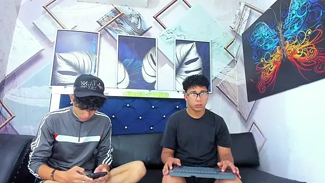 Snapshot of Roman_cute chatting on 01.11.26 Roman cute online show from 01.11.26