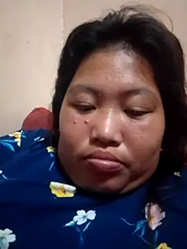 Snapshot of pinay_rose14 chatting on 02.08.26 pinay rose14 online show from 02.08.26