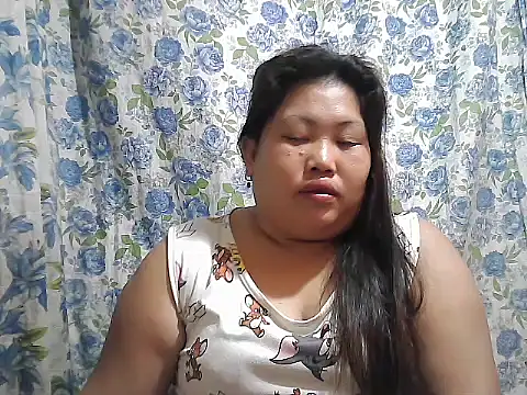 Snapshot of pinay_rose14 chatting on 02.27.26 pinay rose14 online show from 02.27.26