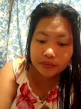 Snapshot of pinay_rose14 chatting on 03.03.26 pinay rose14 online show from 03.03.26