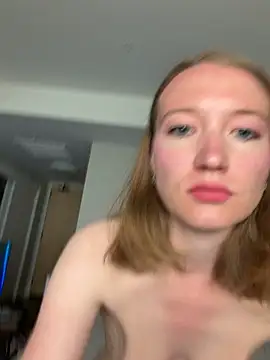 juliasweettits online show from 03.17.26