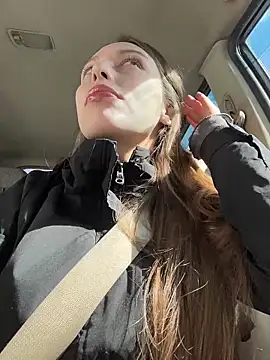 LeiaMood online show from 04.04.26