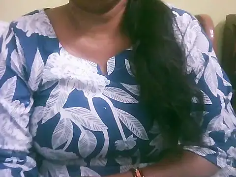 Snapshot of mohini_bhabhi chatting on 05.03.26 mohini bhabhi online show from 05.03.26