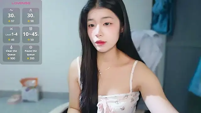 Snapshot of -XiaoYu-777 chatting on 02.12.26 -XiaoYu-777 online show from 02.12.26